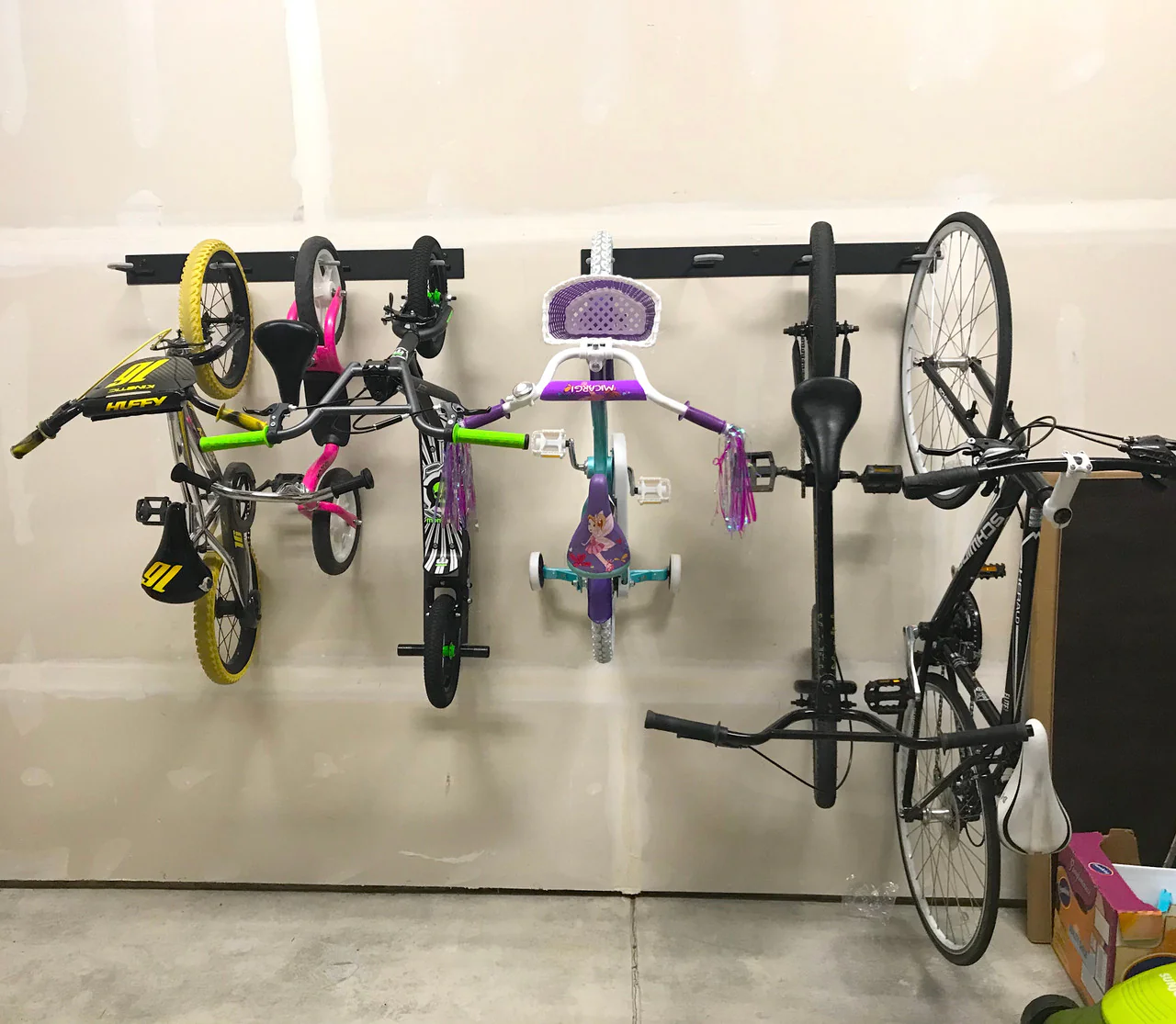 BLAT Bike Storage Rack | 4 Bikes | Black - Image 7
