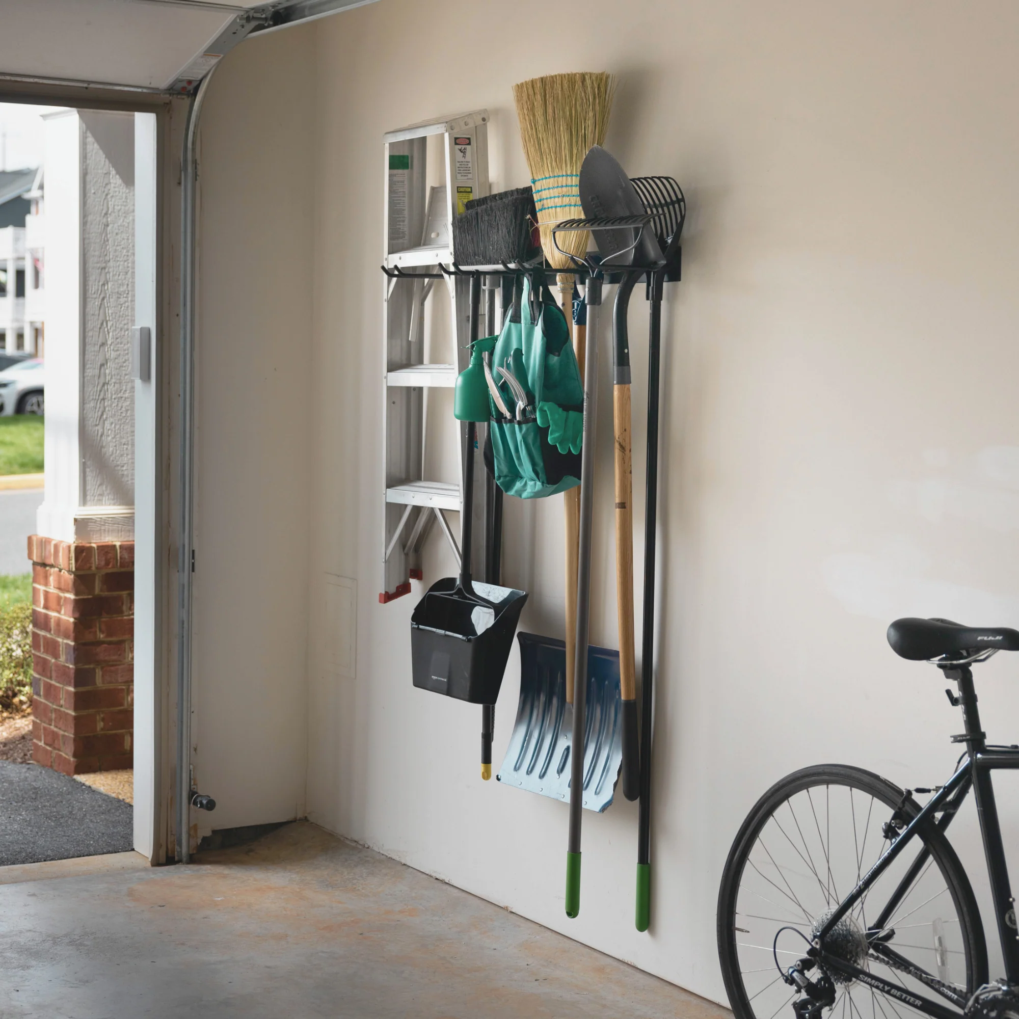 Bedrock Garage Tool Organizer | Black - Image 4