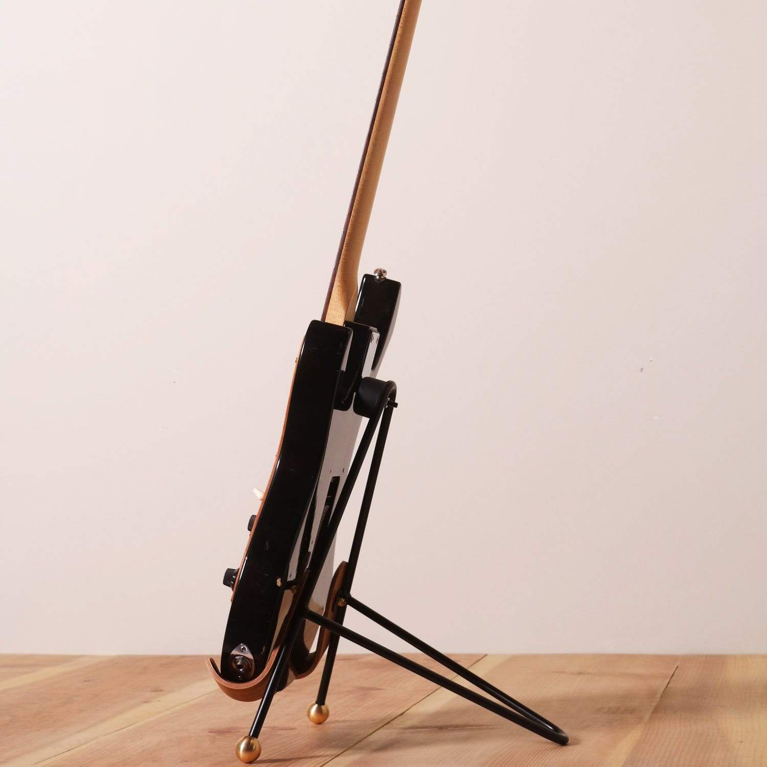 Electric guitar stand - Image 7