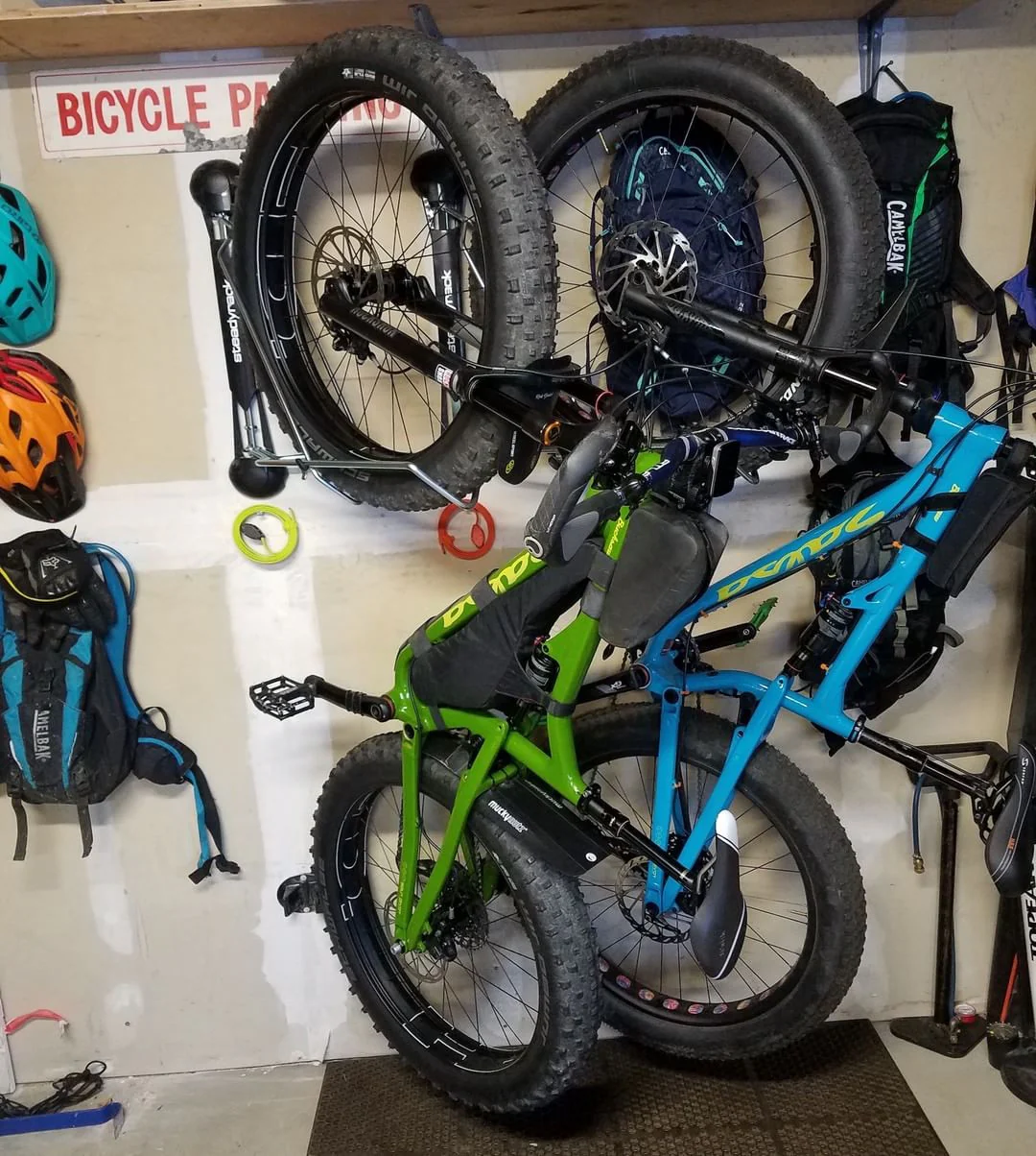 Fat Tire Bike Wall Rack | Swivel Vertical Storage Mount | Tires up to 5" Wide - Image 4