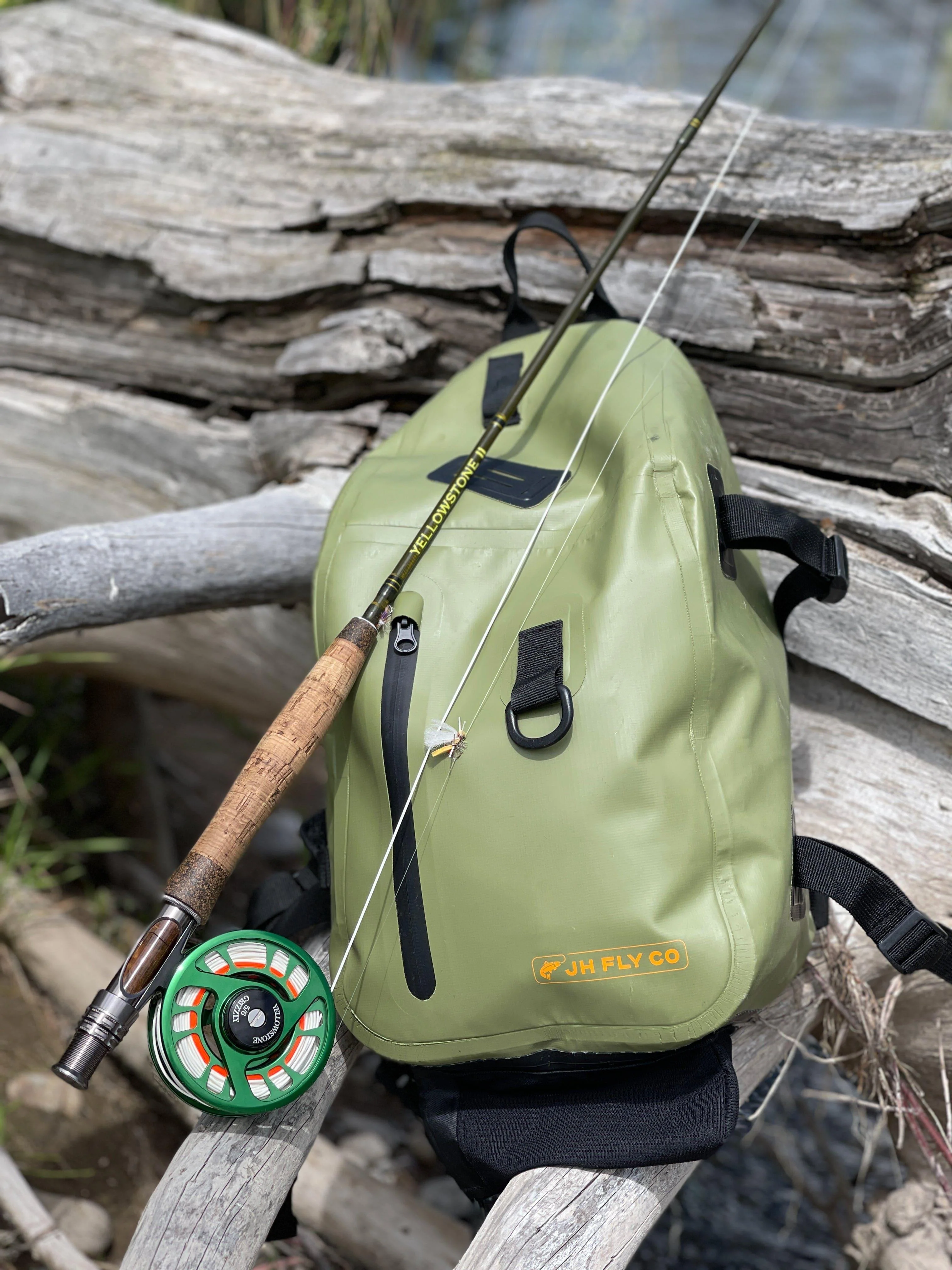 JHFLYCO 20L Waterproof Sling Pack - Image 4