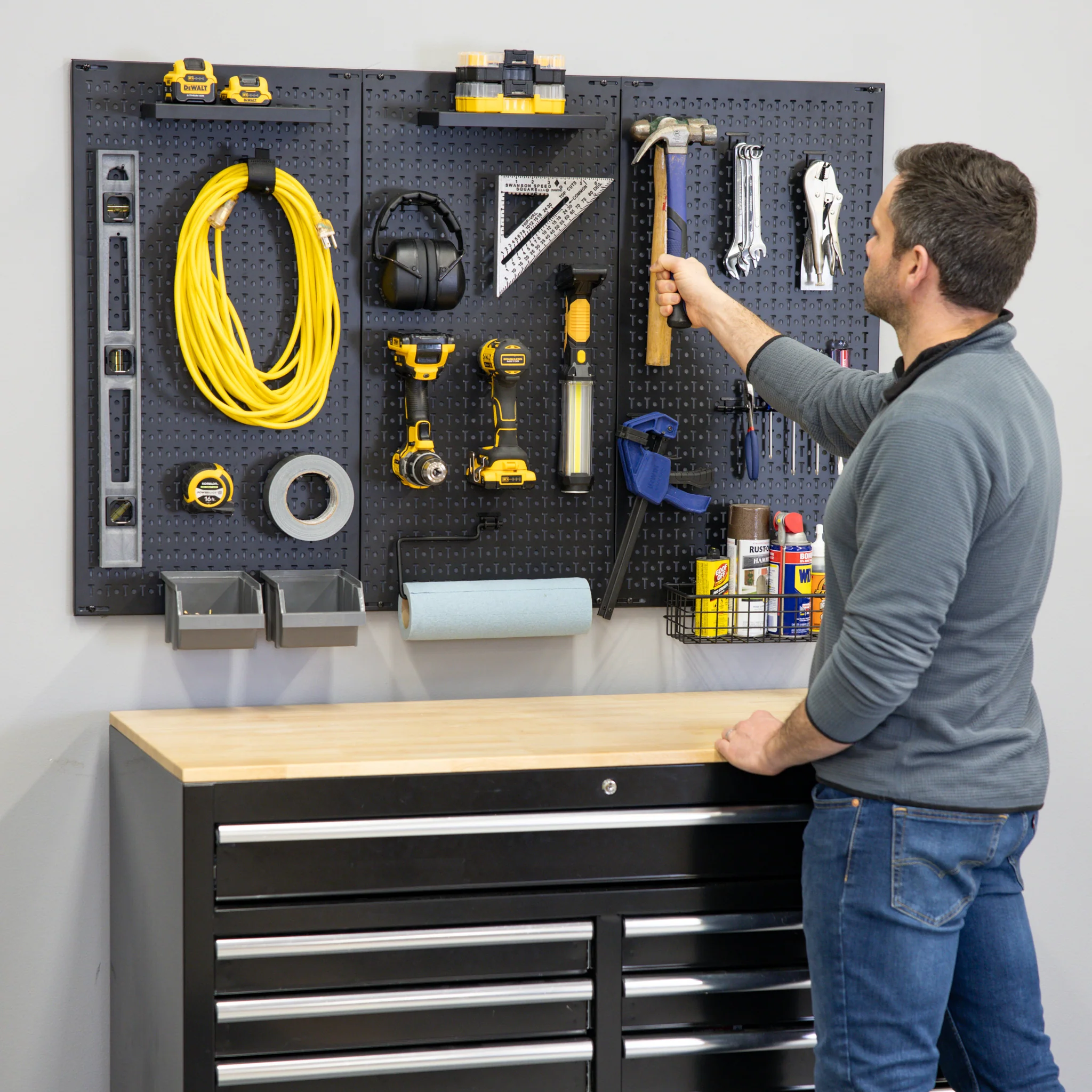51" x 32" Pegboard |20 Attachments - Image 4