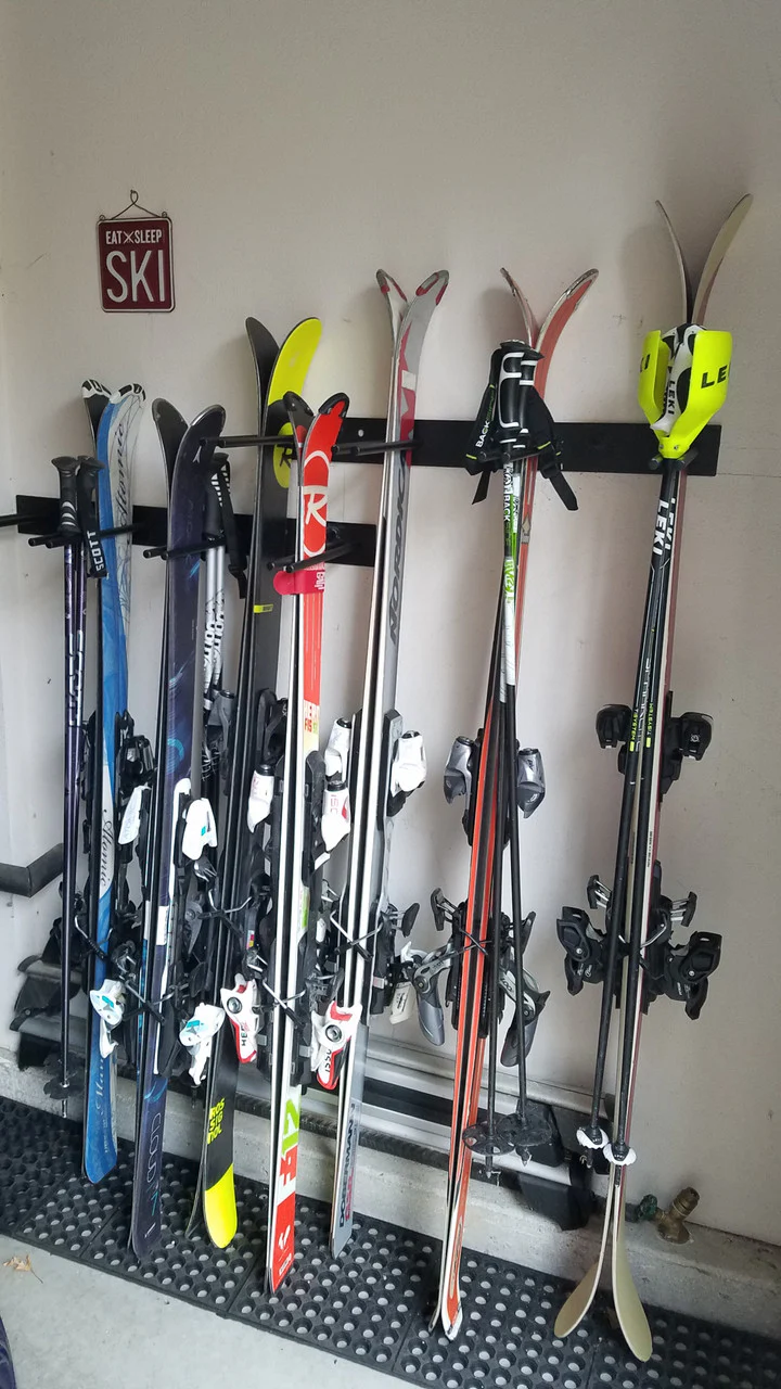 OPEN BOX | Snowbasin Ski Storage Rack | Holds 8 Pairs of Skis - Image 8