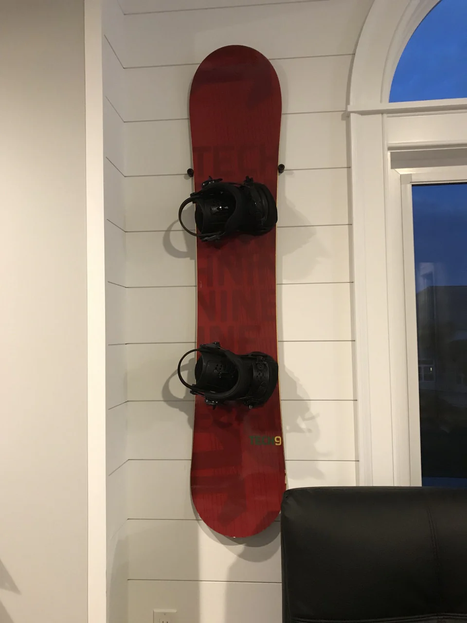 The Cinch Snowboard Display | Floating Rack | 2 Boards - Image 10