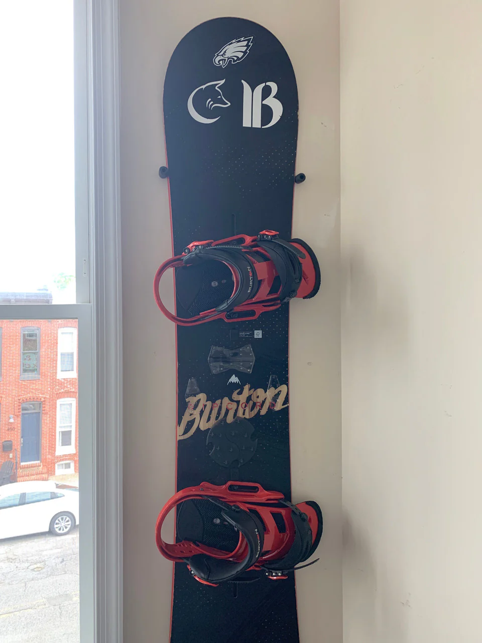 The Cinch Snowboard Display | Floating Rack | 2 Boards - Image 21